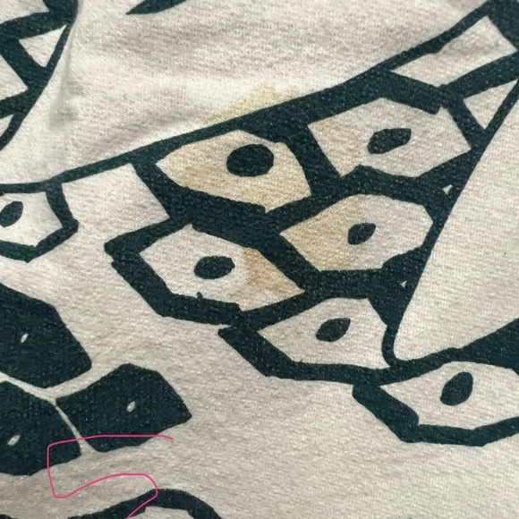 Kealopiko Ulu Fleece Beach Cover Up- Size L - Picture 9 of 9